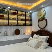 NHÀ MỚI- CÓ Ô CHỜ THANG MÁY- Ô TÔ CÁCH 30M. 2 MẶT NGÕ THOÁNG TRƯỚC SAU- NỘI THẤT ĐẸP LONG LANH