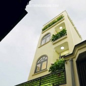 ĐẸP - 3 TẦNG -  TẬN CỬA - 40M2 - SẴN NỘI THẤT XỊN - SỔ VUÔNG A4 - CHỈ 5.x TỶ - KHU NÀY KHÔNG CÓ CĂN THỨ 2