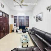 HIẾM QUÁPhân lô Xuân Thủy 40m 5T, ô tô tránh nhau, KD, chỉ hơn 12 tỷ