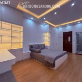 NHÀ ĐẸP QUAN HOA FULL NỘI THẤT XỊN 38m 5T nhà ngõ thông, gần phố, ngập tràn tiện ích