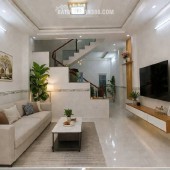 HXH 8M KHU DÂN TRÍ -4 TẦNG BTCT- HOÀN CÔNG ĐỦ- 100M RA QL1A -SANG GÒ VẤP 5 PHÚT- CHỦ MỚI SƠN SỬA TÚT TÁT LẠI MỚI COONG- NAY CHỦ BAY VỀ MỸ NÊN BÁN LẠI