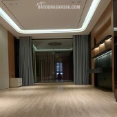 Bán nhà khu phân lô đường Nguyễn Văn Cừ - Long Biên - HN.