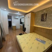 70m2 dòng tiền 45tr/th đường trước nhà 13m, vỉa hè, nhà 2 thoáng vv Nhà mặt phố Văn Cao - Tân Phú