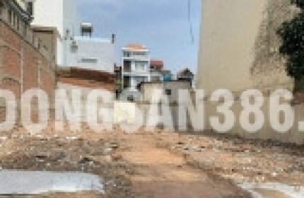 đất Trống 12,2x18m đường số Phường Tân Quy Q7. giá 45 tỷ