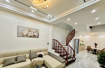 NHÀ PHÂN LÔ QUÂN ĐỘI – ÔTÔ ĐỖ CỬA – NGÕ RỘNG 5M THANH XUÂN – GẦN NGÃ TƯ SỞ – 41M2 – 5 TẦNG – 6 NGỦ – GIÁ 12.8 TỶ