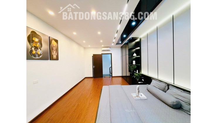 RẺ NHẤT THÁI THỊNH – NGÕ RỘNG 2M – NHÀ MỚI TINH Ở LUÔN – XEM LÀ CHỐT