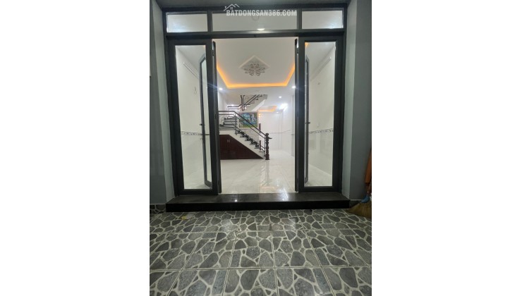 Bán nhà 2 tầng 40m2, 2PN, sổ hồng, 4.7 tỷ, hẻm Trần Xuân Soạn, Q7