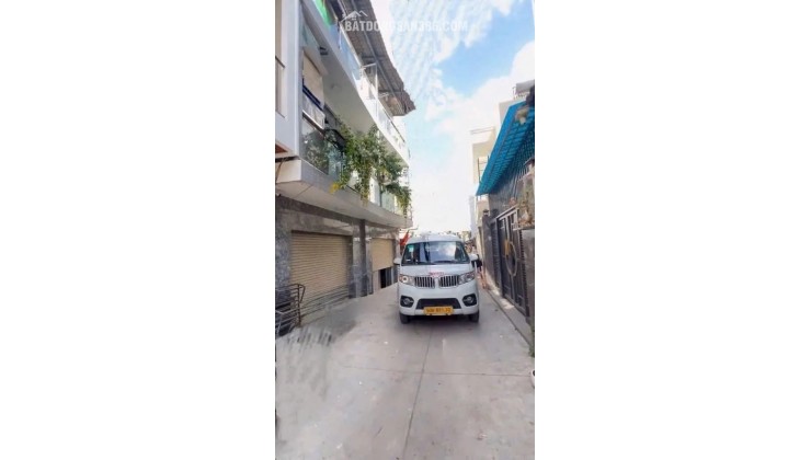 Bán nhà ngõ Bùi Văn Ba, Q.7, 28m², 2 tầng, 2PN, Sổ Hồng, 4.5 tỷ. LH 0947283834