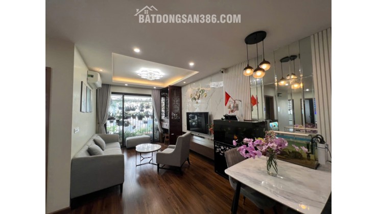 Chính chủ bán nhanh căn hộ cao cấp 3PN góc VIP - View triệu đô - Green Star Phạm Văn Đồng