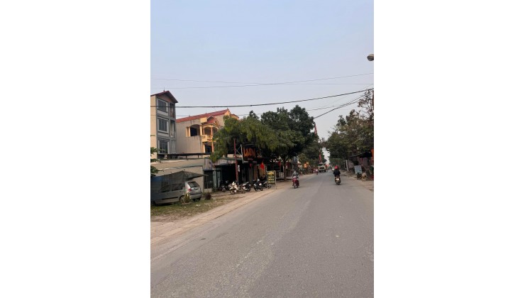 VỈA HÈ Ô TÔ TRÁNH KINH DOANH BẤT CHẤP 2 mặt tiền đường  CHÍNH CHỦ   Mặt ĐƯỜNG ĐÔNG MỸ RA VẠN PHÚC THANH TRÌ  CẠNH CÂY XĂNG ĐÔNG MỸ