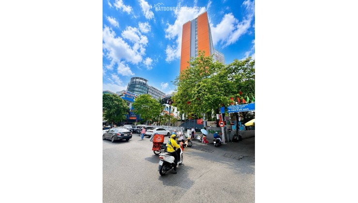 Bình Thạnh HẺM XE TẢI 6m - SÁT QUẬN 1 - gần nhiều Đại học. chào 14,3 TỶ TL