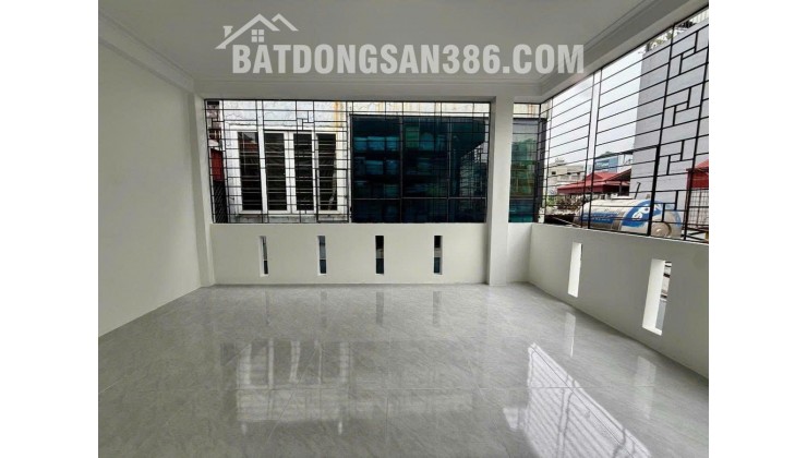 GỐC LÕI ĐỐNG ĐA - NGÕ NÔNG BA GÁC - LÔ GÓC HAI THOÁNG - NĂM TẦNG KIÊN CỐ - NỘI THẤT SANG XỊN - SỔ ĐỎ HOA KHÔI - NGHIÊM TÚC THIỆN CHÍ