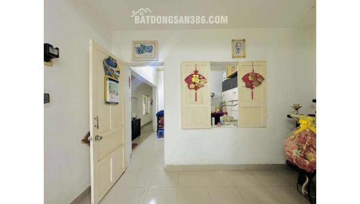 Nhà Lê Văn Hiến 5.68 tỷ, ô tô tránh nhau, 51tr/m2, 3PN, vị trí trung tâm