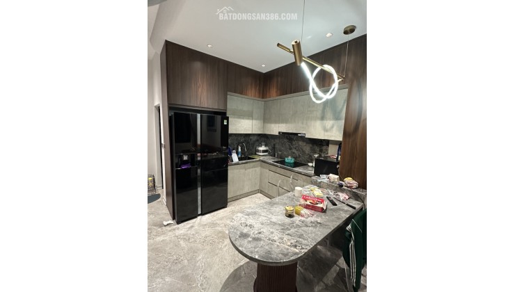 BÁN NHÀ PHỐ HUẾTRẦN HƯNG ĐẠO  LÔ GÓC 6 TẦNG 5 PHÒNG NGỦ 5 WC CHỈ NHỈNH 17 TỶ