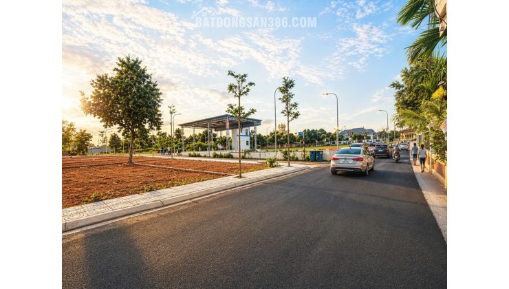 Cần bán lô góc 100m2 full thổ cư 2 mặt tiền trục chính đoài phương