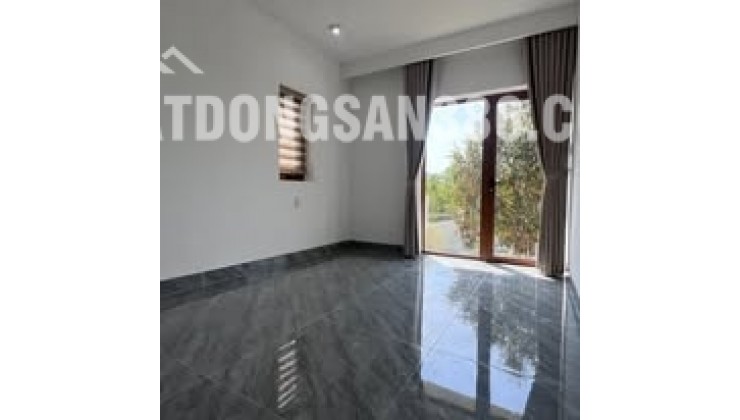 BIỆT THỰ NGHỈ DƯỠNG GIỮA KHÔNG GIAN XANH – SẴN NỘI THẤT, VÀO Ở NGAY