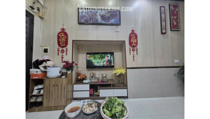 Bán gấp giá rẻ nhà Nguyễn Đức Cảnh 2  tầng, 17m, mặt tiền 3.8m, 1.9 tỷ Hoàng Mai.