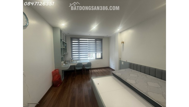 Độc nhất vô nhị Trần Quốc Hoàn 45m 7T thang máy KD Ô tô vào nhà, nhỉnh 25 tỷ