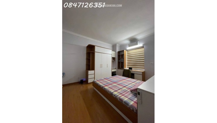 Căn góc Vinaconex 3 Trương Công Giai, Cầu Giấy 109m 3PN nội thất siêu VIP, hơn 10 tỷ