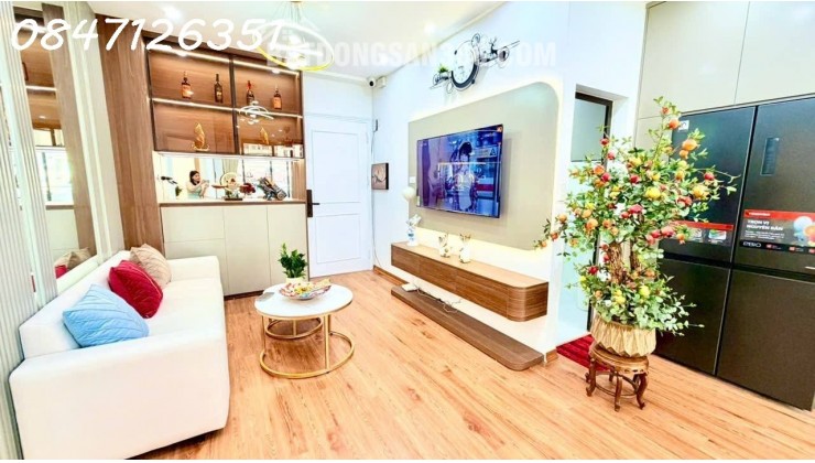 Nội thất siêu xịn, Tòa F5 Trung Kính 60m 2PN chỉ 6.68 tỷ Full tiện ích