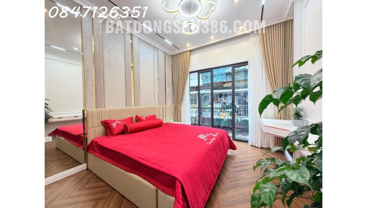 Phân lô Ô tô Hoàng Quốc Việt 55m 6T thang máy Mới cứng, nhỉnh 25 tỷ