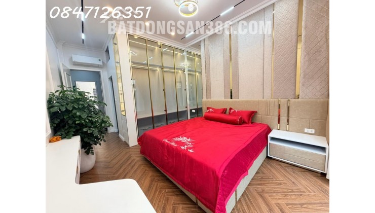 Phân lô Ô tô Hoàng Quốc Việt 55m 6T thang máy Mới cứng, nhỉnh 25 tỷ