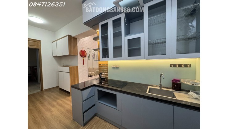 Căn hộ siêu đẹp Tòa 4F mặt phố Vũ Phạm Hàm 62m 2PN Đẹp long lanh