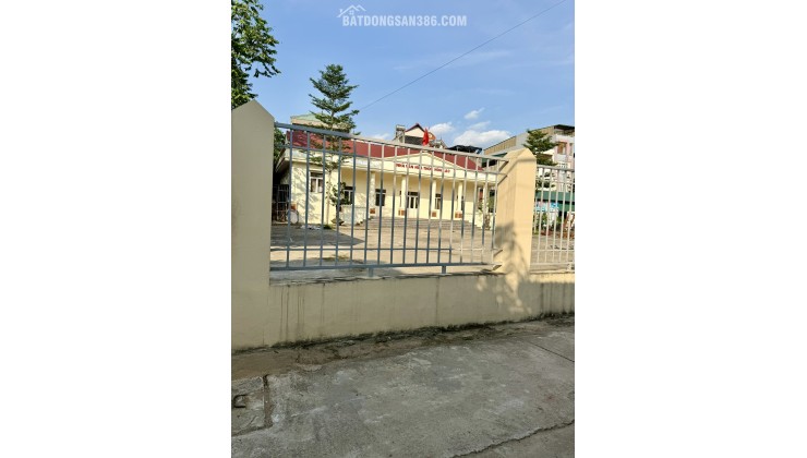 100M RA ĐẾN QL21- Lô đất giá êm nhất khu vực gần chợ Hoà Lạc