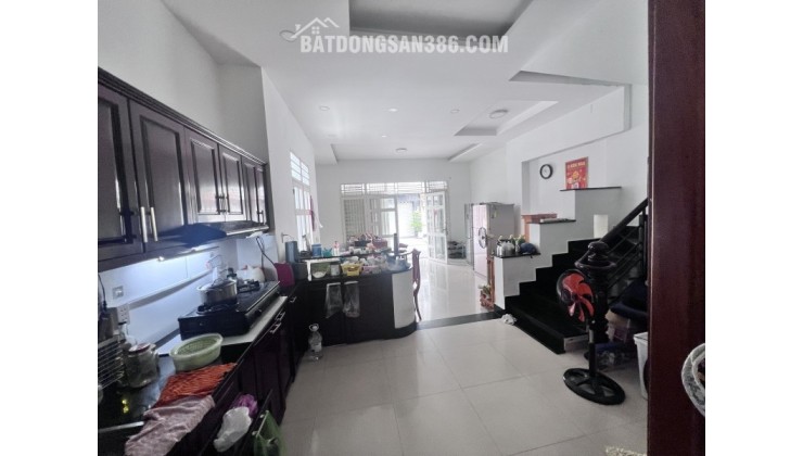 HẺM Ô TÔ 6M, HUỲNH TẤN PHÁT - QUẬN 7. 153M2, NHÀ 1 TRỆT 2 LẦU, SÂN THƯỢNG, 4PN, GIÁ  CHỈ  12,99 TỶ TL.