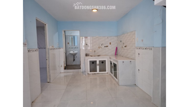 Bán nhà 2 tầng kiệt ô tô Tô Hiệu gần Hoàng Thị Loan, 47m2, 2PN, giá 3.5 tỷ