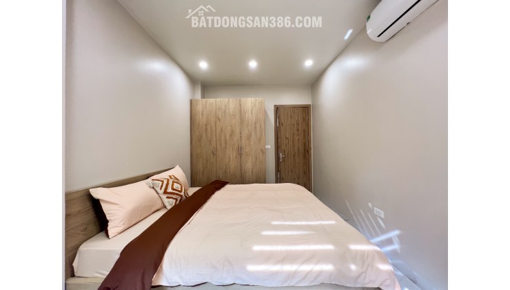 Cho thuê căn hộ dịch vụ 2 phòng ngủ tại Đội Cấn đầy đủ nội thất, dịch vụ dọn dẹp