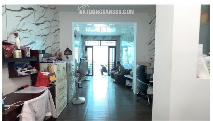 NHÀ GIÁ TỐT – 70M² – Ở NGAY - 3.35 Tỷ - Gần chợ Tam Bình - Chung cư Saigon Avenue