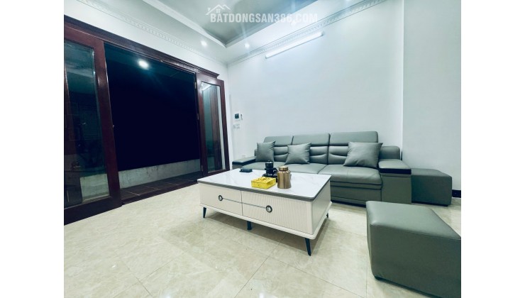 BÁN NHÀ THẠCH BÀN 5 TẦNG, Ô TÔ ĐỖ CỬA, TÀI CHÍNH HƠN 6 TỶ