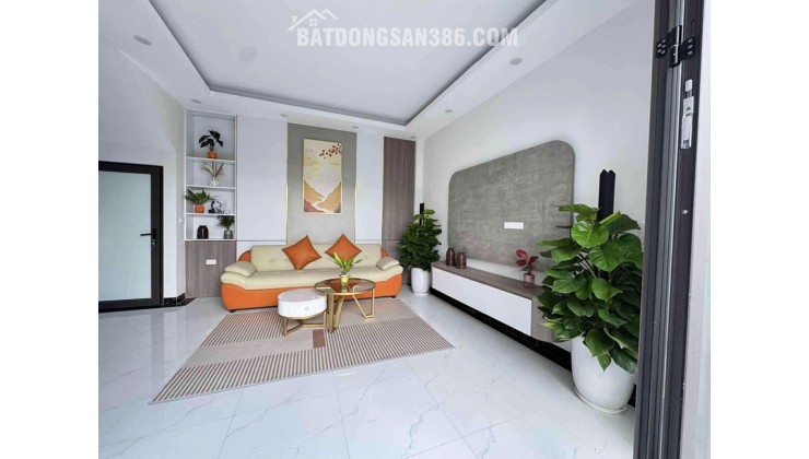 BÁN NHÀ 5 TẦNG PHÚC LỢI, FULL NỘI THẤT NHÀ ĐẸP HIẾM