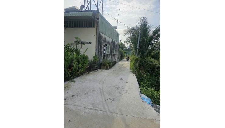 Bán đất tặng nhà Chòm sao, Hưng Định, Thuận An, 281m2 chỉ 5 tỷ 200 TL
