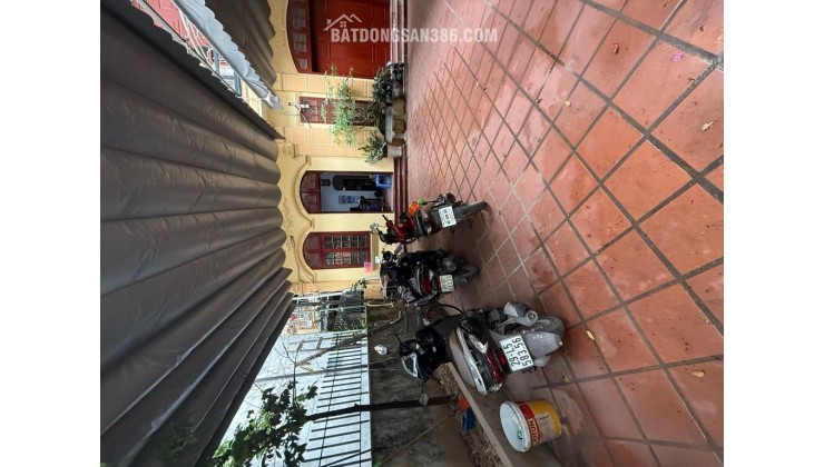 MẢNH ĐẤT ĐẸP NỞ HẬU - KHU VỰC ĐÔNG DÂN - GẦN CHỢ