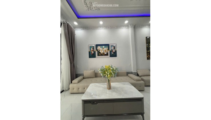 Nhà mới quận 7,104 m2,4 phòng ngủ sổ hồng riêng 6.350 tỷ