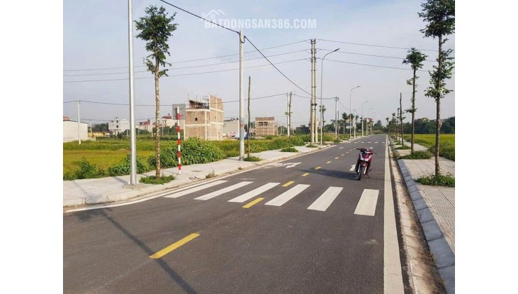 Bán đất Khu đấu giá Thanh Sơn - Mặt tiền rộng - View Sân Vận Động - Thoáng vĩnh viễn