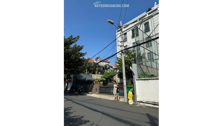 nay kẹt tiền Bán nhà 3 tầng Bình An Quận 2 – đường số 15. trần não .