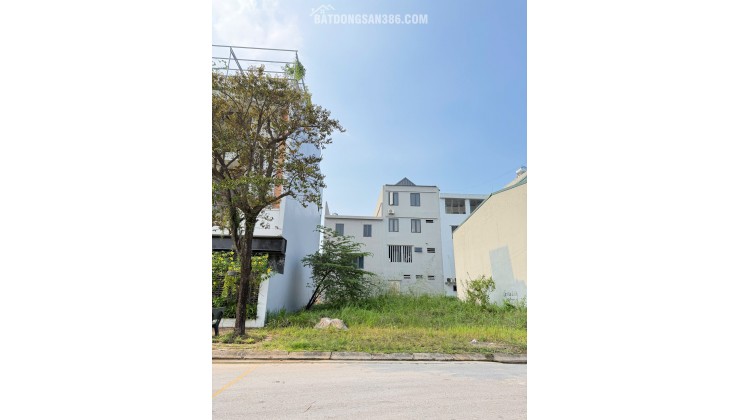 Bán đất Xương Giang, Bắc Giang. 126m2, MT 7m. Đường 16m. Giá 5,6 tỷ