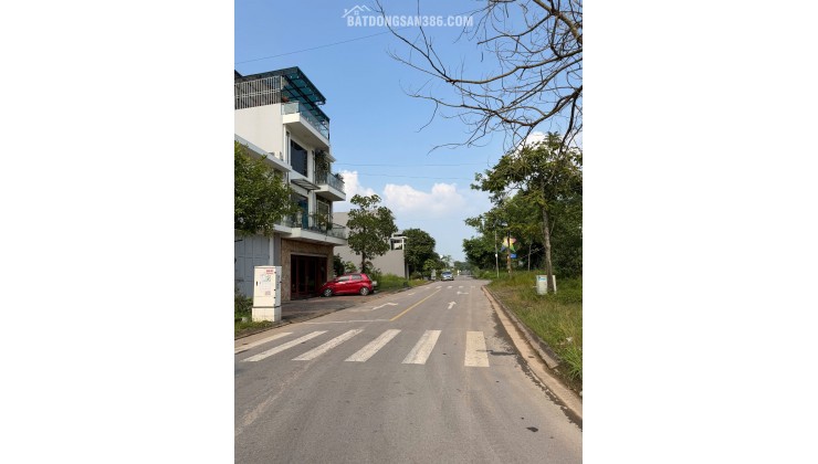 Bán đất Xương Giang, Bắc Giang. 126m2, MT 7m. Đường 16m. Giá 5,6 tỷ