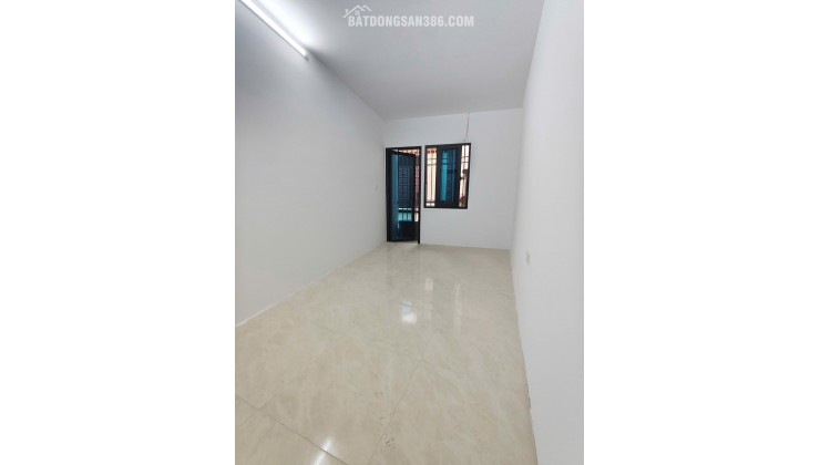 20m x 4 tầng, nhình 3 tỷ, Lựa chọn sáng suốt