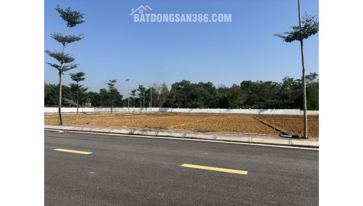Bán Đất vàng Hòa Lạc, sát đường quốc lộ 21,), sổ đỏ, chỉ nhỉnh 3 tỷ. LH: 0969408828