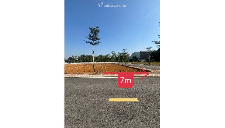 Bán gấp đất nền Quốc Oai 138m2 (7x17.75m), sổ đỏ, 50tr/m2. LH: 0969408828