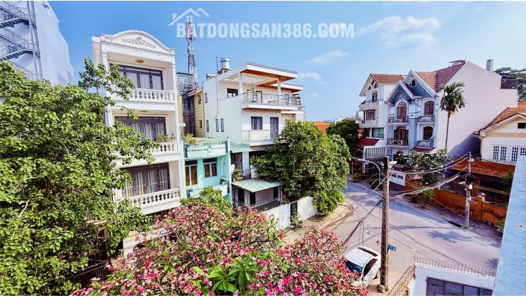 BIỆT THỰ CHDV CAO CẤP,  GẦN BỜ KÊNH THAM LƯƠNG, DT 320M2, 4 TẦNG GIÁ 39 TỶ.