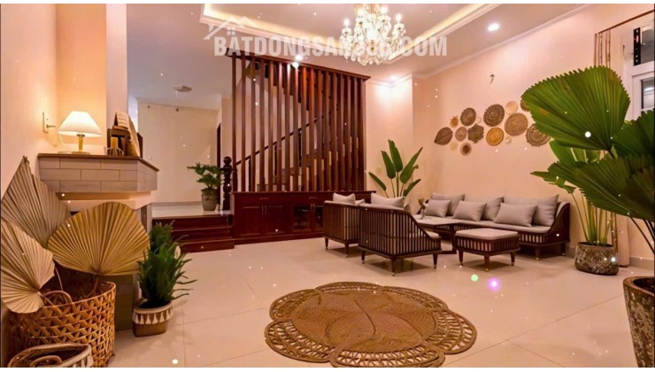 CHO THUÊ VILLA SÂN VƯỜN CAO CẤP – TRUNG TÂM ĐÀ LẠT