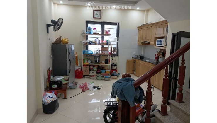 Hàng hiếm phố Ái Mộ - Long Biên - HN.