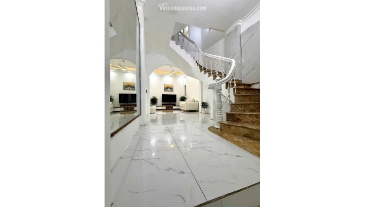 Hàng hiếm Lạc Long Quân - Tây Hồ - HN.