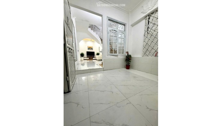 Hàng hiếm Lạc Long Quân - Tây Hồ - HN.