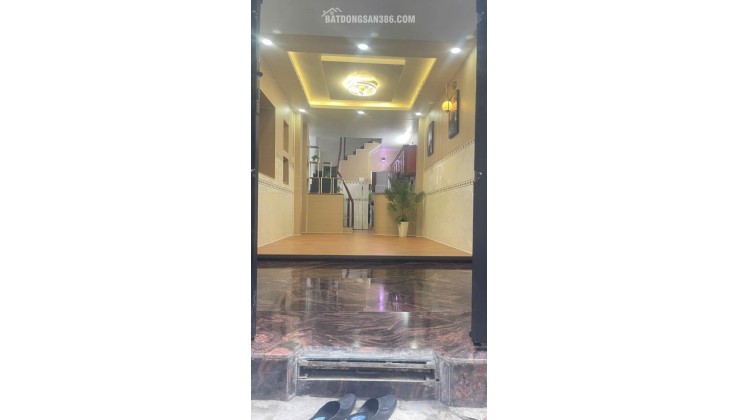 BÁN NHÀ 5 TẦNG NGAY BỆNH VIỆN HOÀN MỸ - (NGANG 3M2 X 12M) - 6TỶ6. LH:0931222249.